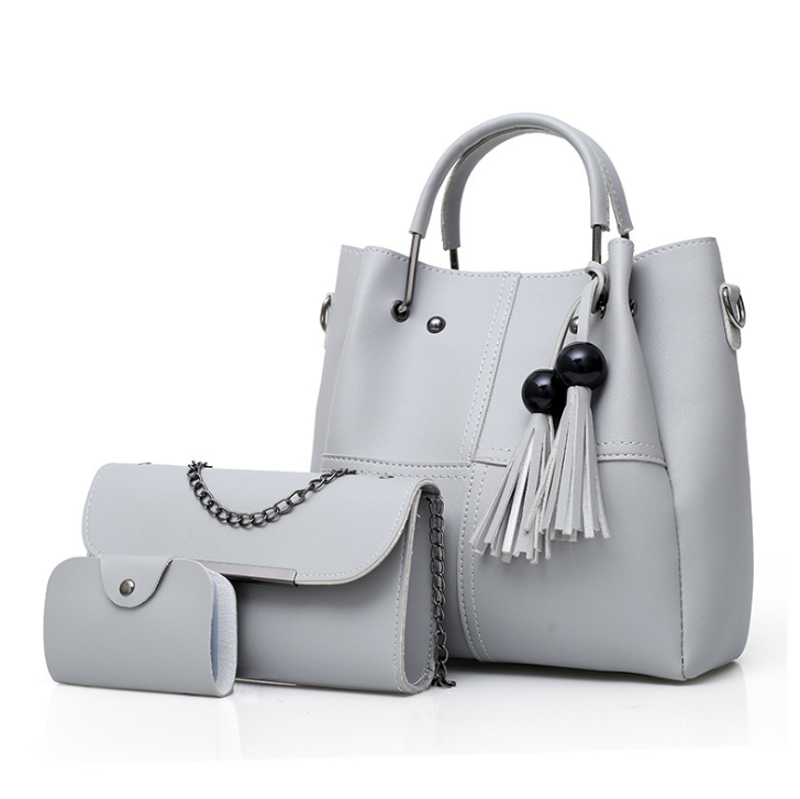 Camille — Set de seis bolsos con borlas